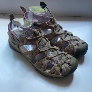 Keen Whisper Women’s Waterproof Sandals Sport Sandal Shoes Taupe and Pink Shoe